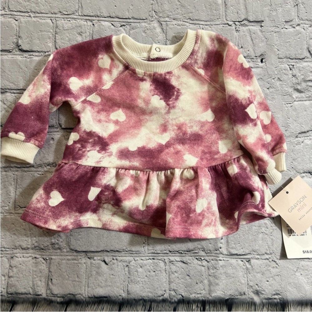 1095. Worn Once - Grayson Mini Baby Sweatshirt Tie-Dye Heart Size 0-3 months